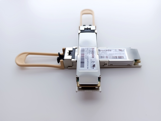 Brokade 57-1000326-01 XBR-100G-SR4-0288 100GBASE-SR4 100m 850nm QSFP+ Empfängermodul