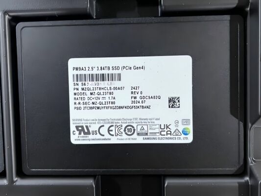 Original Samsung 3.84TB U.2 SSD MZQL23T8HCLS-00A07 PCIe 4.0 NVMe TLC Enterprise SSD für Cloud-Speicher für Server